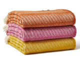 Twist Pure New Wool Throw - Pink