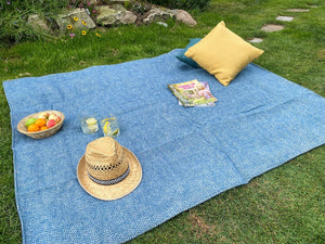 Honeycomb Waterproof Eventer Picnic Blanket - Ink Blue